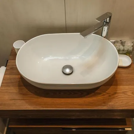 Hippocratica Διαμέρισμα